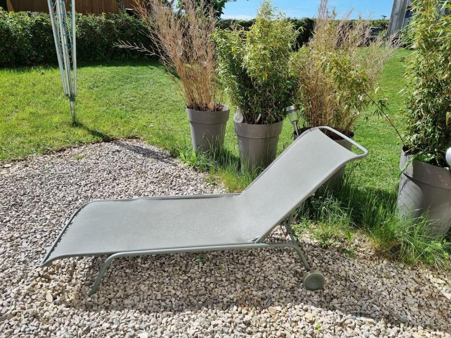 Logement Dans Maison + Exterieur Orchamps-Vennes Exterior foto